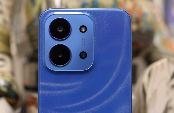 Обзор Xiaomi Redmi 15C: стильного бюджетного смартфона с дисплеем 120 Гц Обзор Xiaomi Redmi 15C: стильного бюджетного смартфона с дисплеем 120 Гц