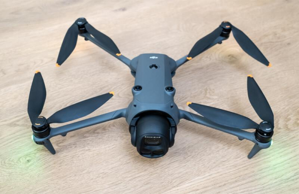 Обзор DJI Mavic 4 Pro: нового эталона среди квадрокоптеров со съёмкой 6K-видео Обзор DJI Mavic 4 Pro: нового эталона среди квадрокоптеров со съёмкой 6K-видео