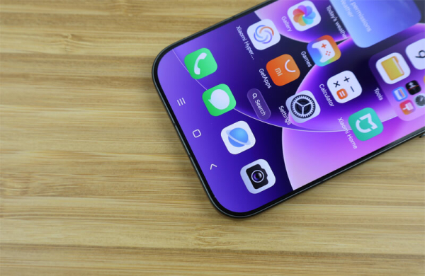 Обзор Xiaomi 17: компактного флагмана с самым мощным процессором