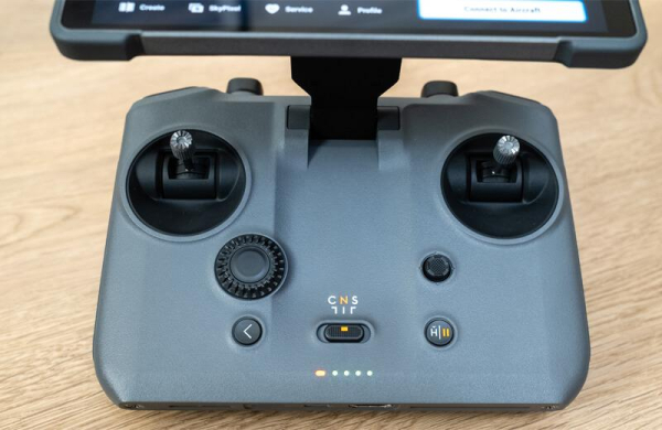 Обзор DJI Mavic 4 Pro: нового эталона среди квадрокоптеров со съёмкой 6K-видео Обзор DJI Mavic 4 Pro: нового эталона среди квадрокоптеров со съёмкой 6K-видео