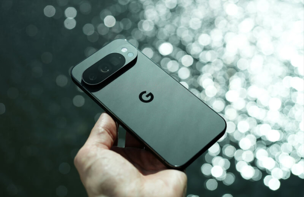 Обзор Google Pixel 10 Pro: флагманского смартфона для фанатов ИИ Обзор Google Pixel 10 Pro: флагманского смартфона для фанатов ИИ