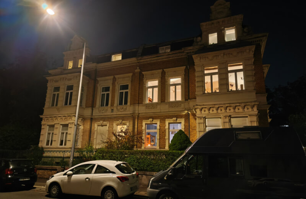 Обзор Xiaomi 15T: мощного почти флагманского смартфона с камерами Leica